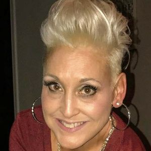 Meet your Posher, Danell